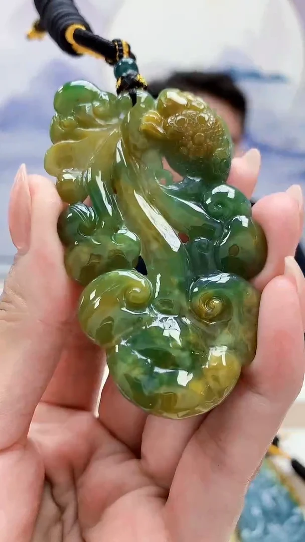 未镶嵌定制翡翠5060MM-毛货挂件7