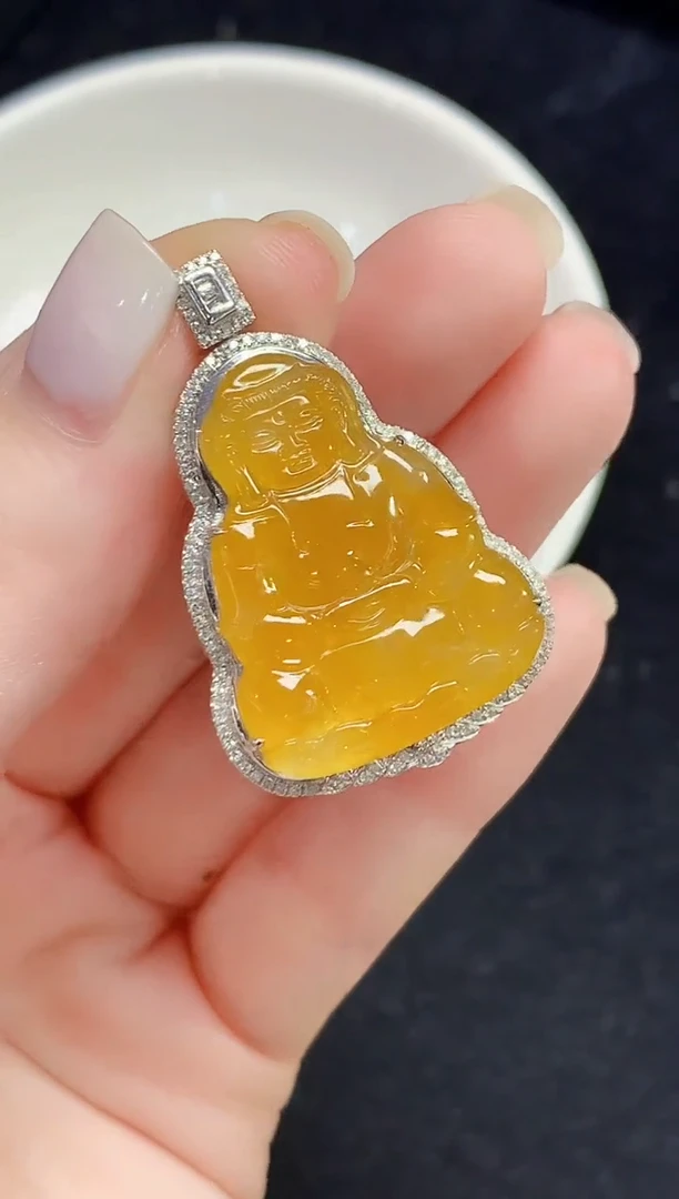 吊坠(不含链)18K金镶嵌翡翠多样性发其一