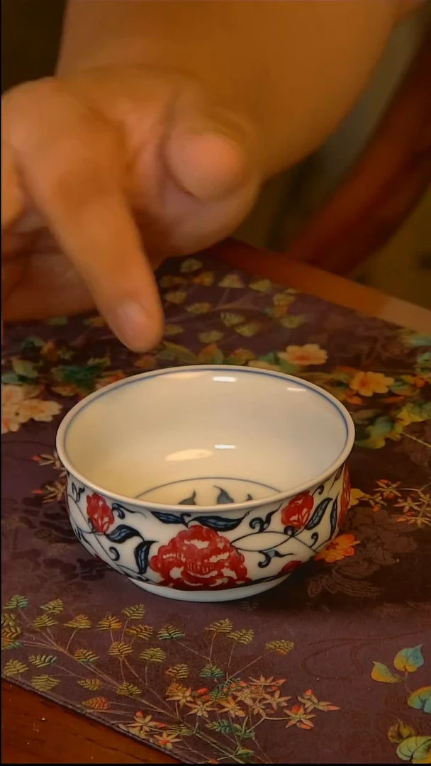 杯手工手绘杯杯很美丽