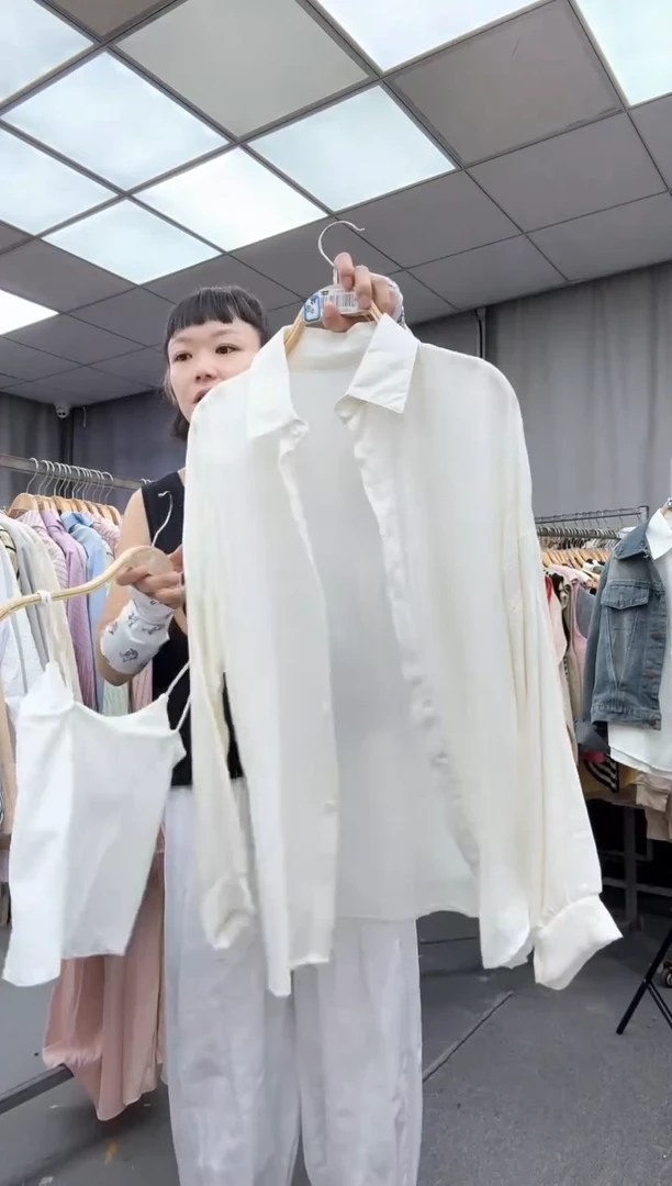 杏色单衬衣大哥家漂亮衣服漂亮颜色