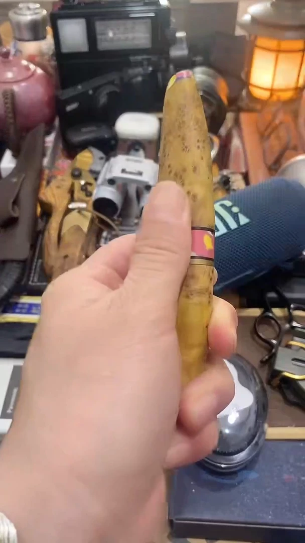 瓷片闪购商品  如图所示