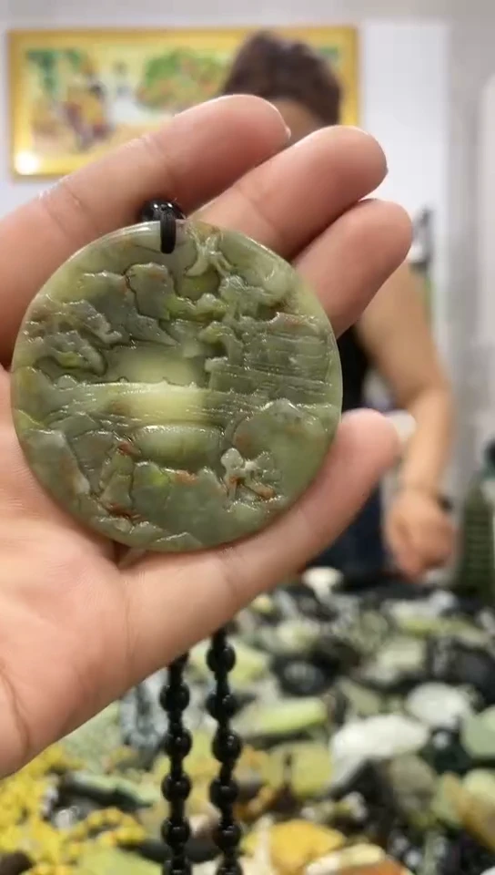 岫玉未镶嵌挂件