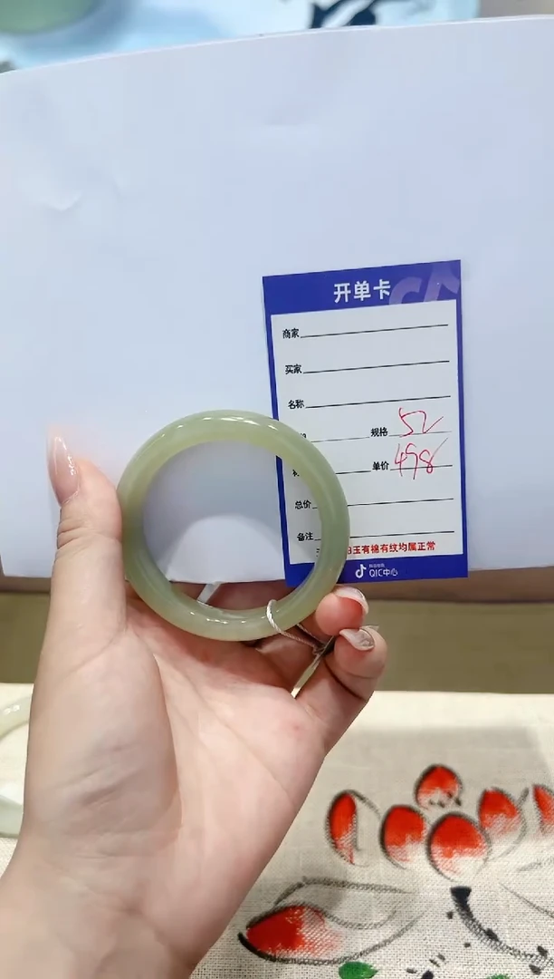 和田玉手镯未镶嵌N23微色差