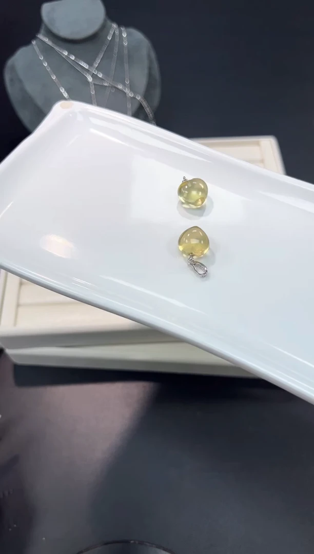 银S925镶嵌吊坠(不含链)水晶34d多样性发其一【1个】默认微瑕