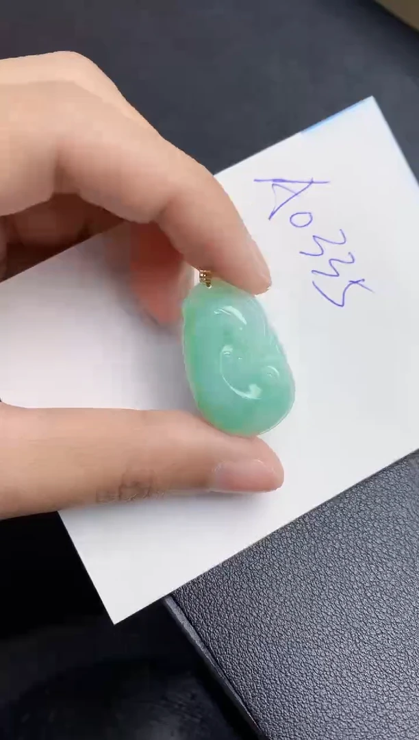 【闪购商品】翡翠颈饰18K金镶嵌000000000