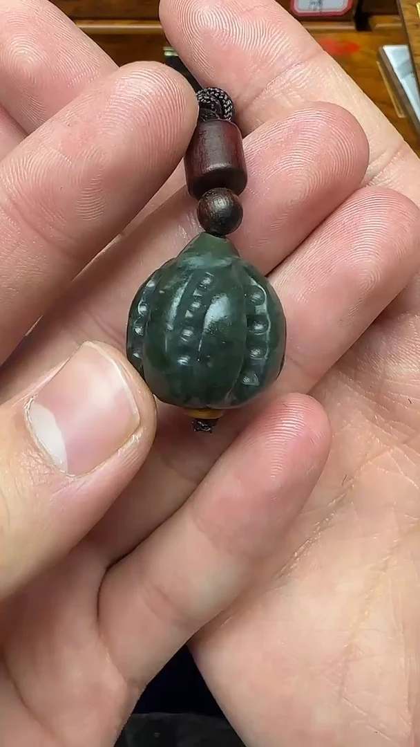未镶嵌和田玉挂件一**涯1