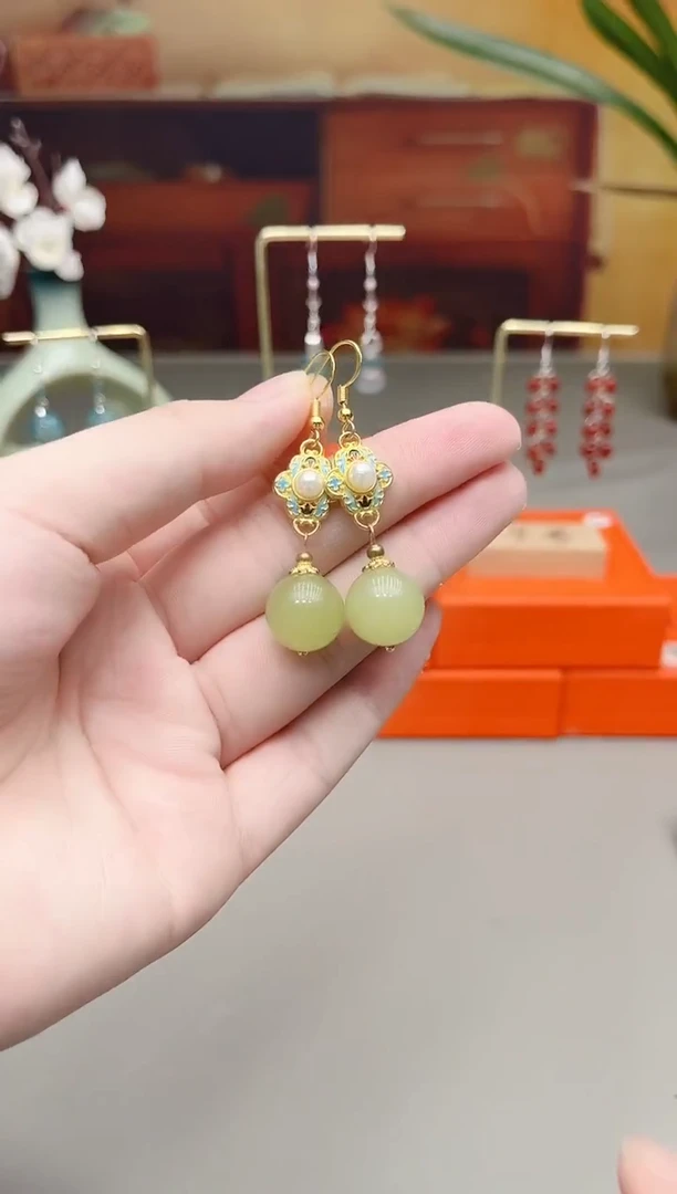 未镶嵌东陵石耳饰520