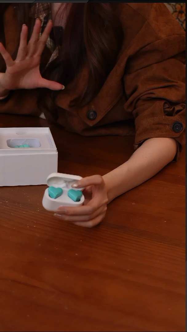 陶154-heartbuds日本同款心形蓝牙耳机-绿色