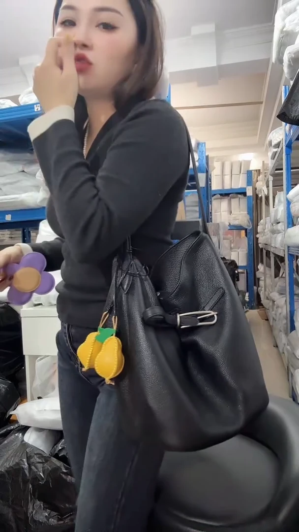 牛皮（革）珊瑚店清斜挎包真皮包时尚百搭包包