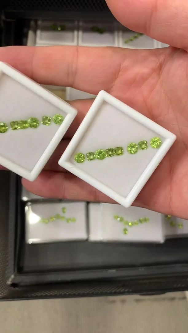 未镶嵌裸石橄榄石多样性发货一组