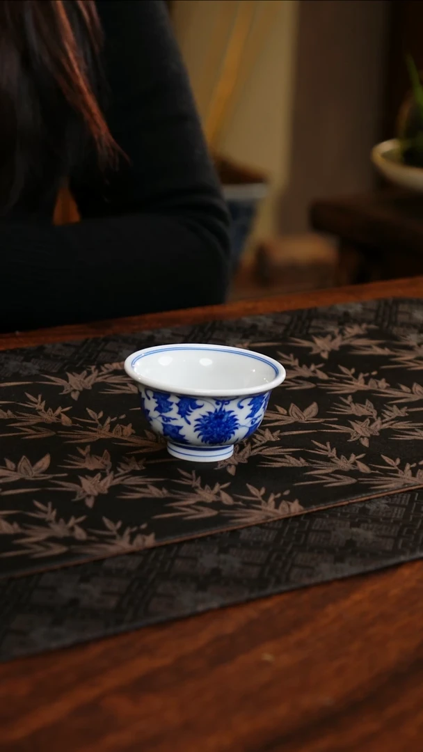 【闪购商品】杯子ys点工缠枝莲压手杯