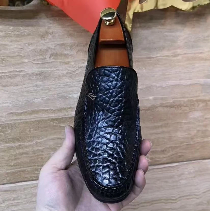 新款高品质全皮面休闲百搭男鞋