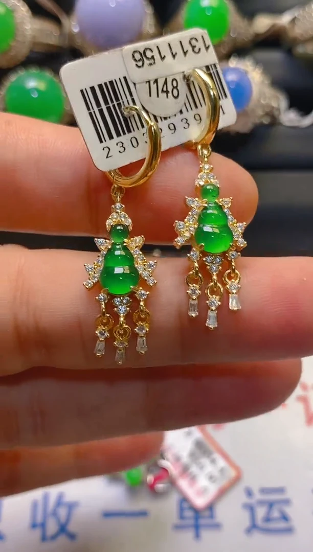 翡翠银S925镶嵌耳饰天然