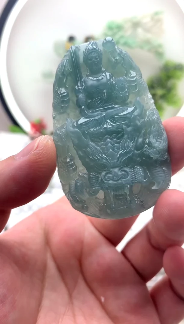 颈饰未镶嵌翡翠不动明王