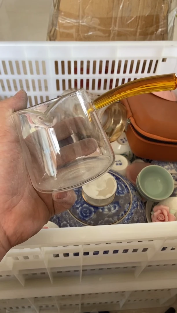 无运费险有瑕疵的摄影的产品有使用过的痕迹有点脏介意勿拍