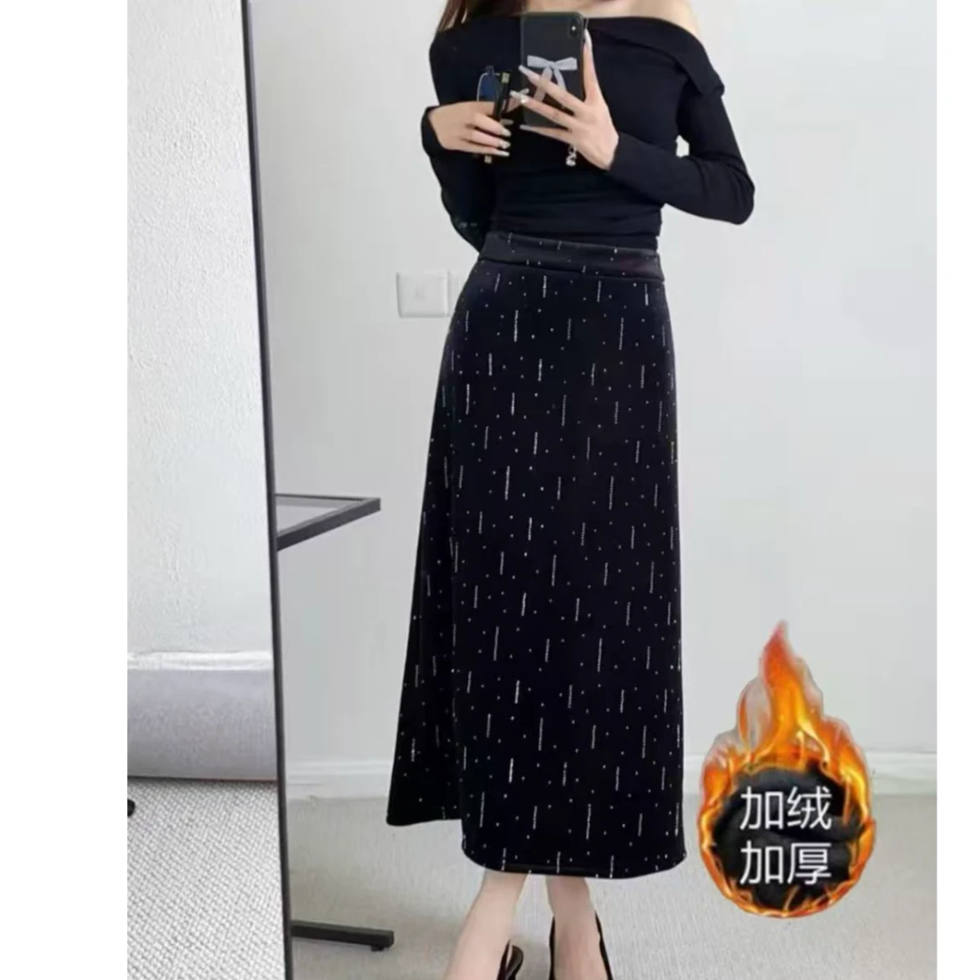 洛黎花6773+6907秋冬新款暗夜銮金韩式重工烫钻绒高腰包臀半身裙