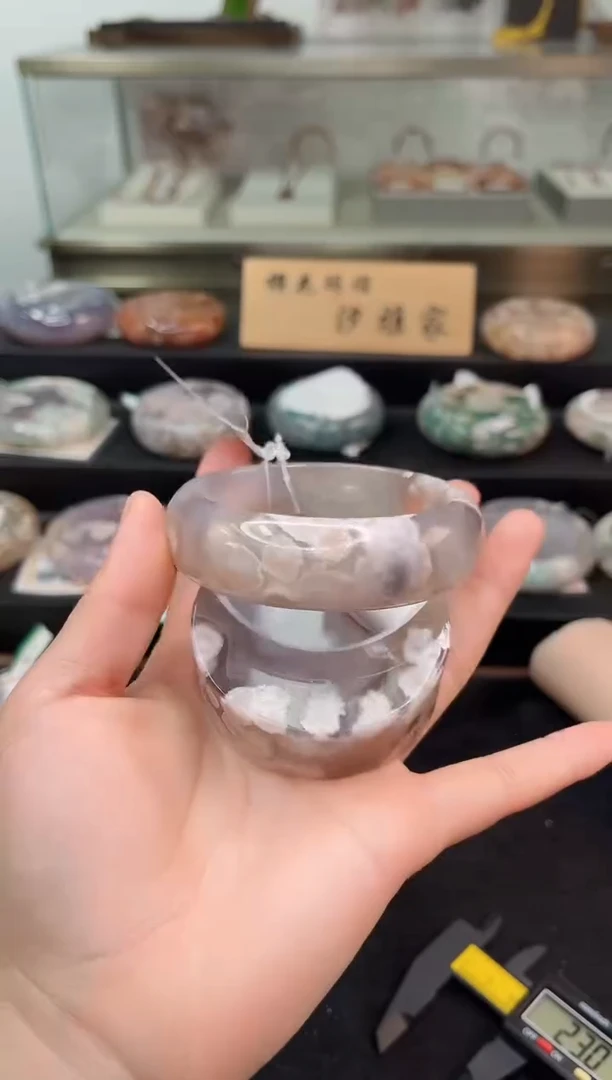 未镶嵌手镯石英质玉63圈口（赠品镯心）3885195