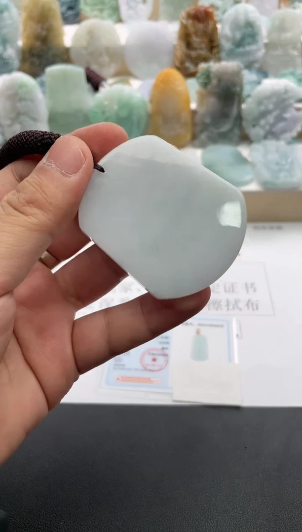 【闪购商品】翡翠颈饰未镶嵌..../1/19/ 268