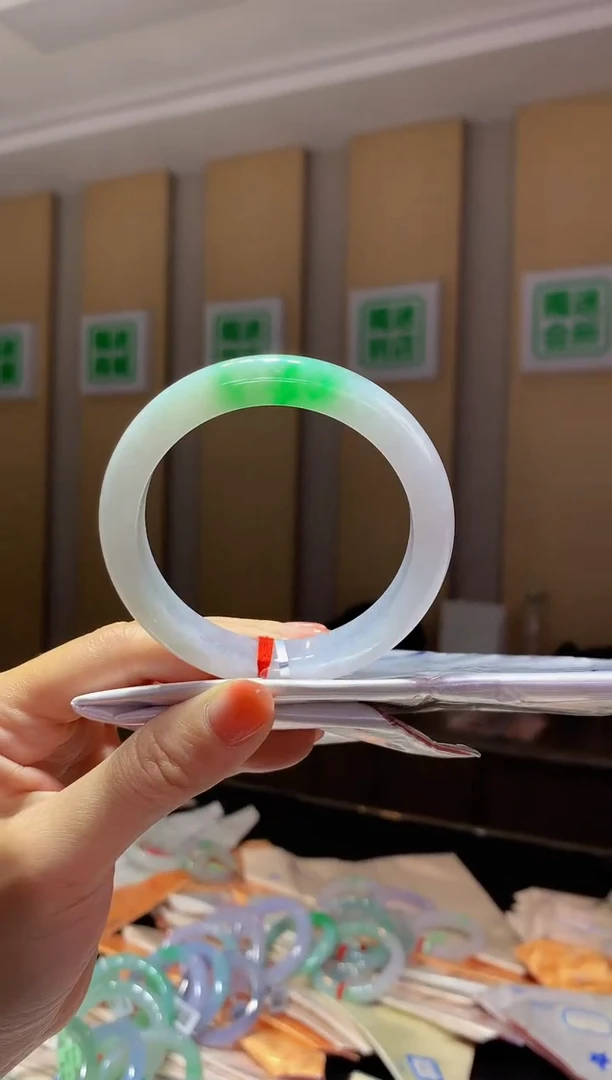 未镶嵌手镯翡翠-F99 圈口56.8