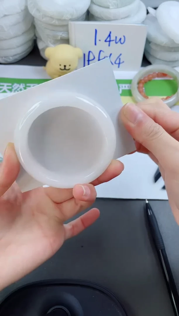 【闪购商品】石英质玉手镯未镶嵌54-52.7