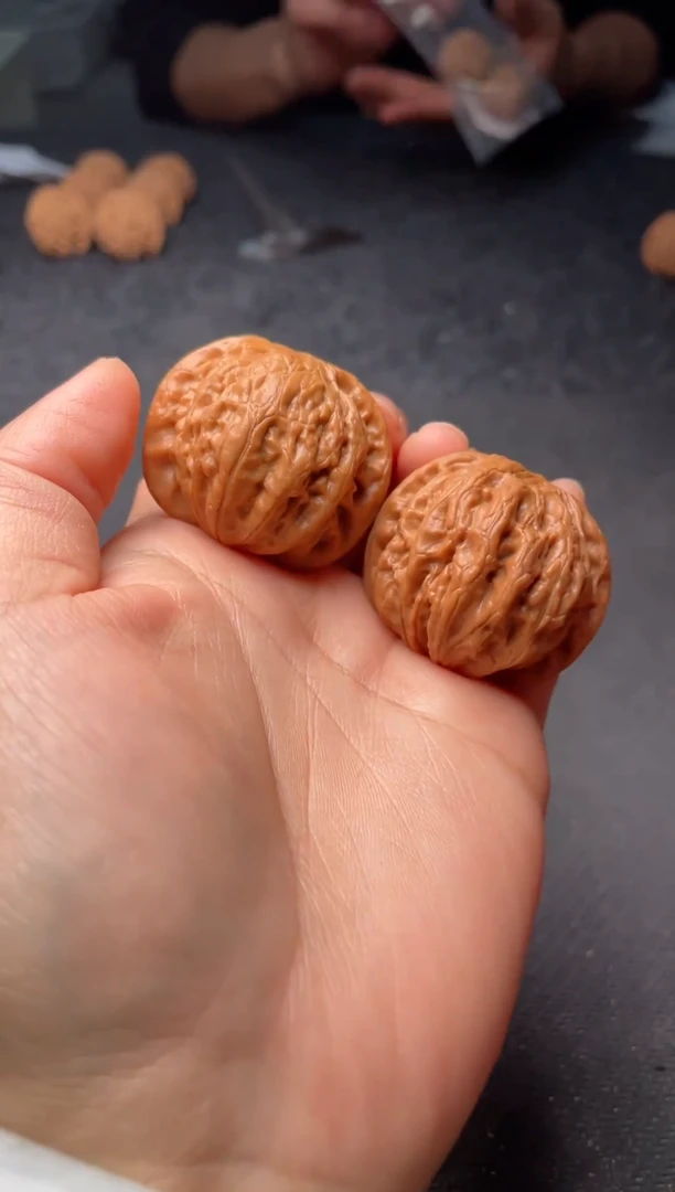 把件文玩核桃w45  铁锤 39尺