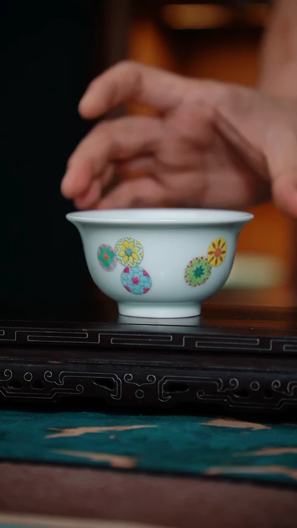 15-1皮球花压手杯