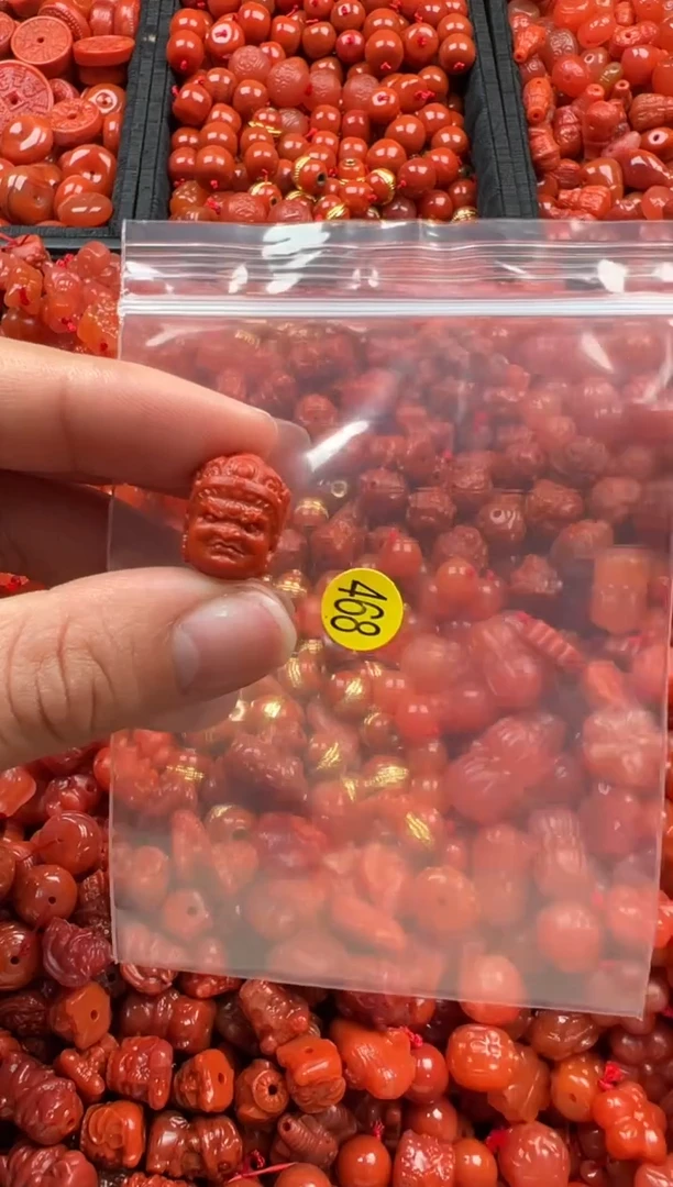 【闪购商品】南红玛瑙颈饰未镶嵌1