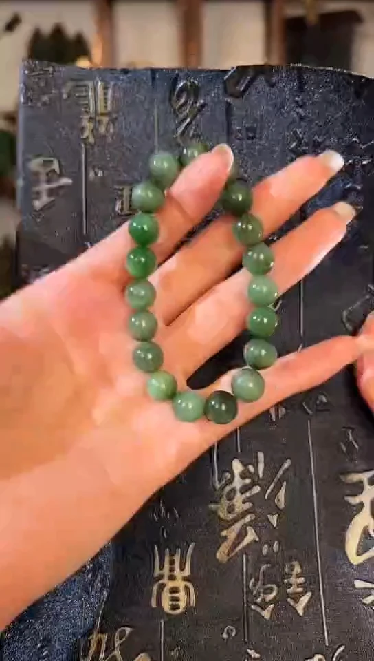 和田玉未镶嵌颈饰和田玉