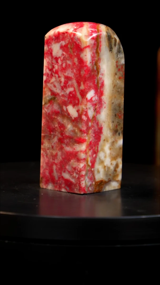 鸡血石白冻鸡血石