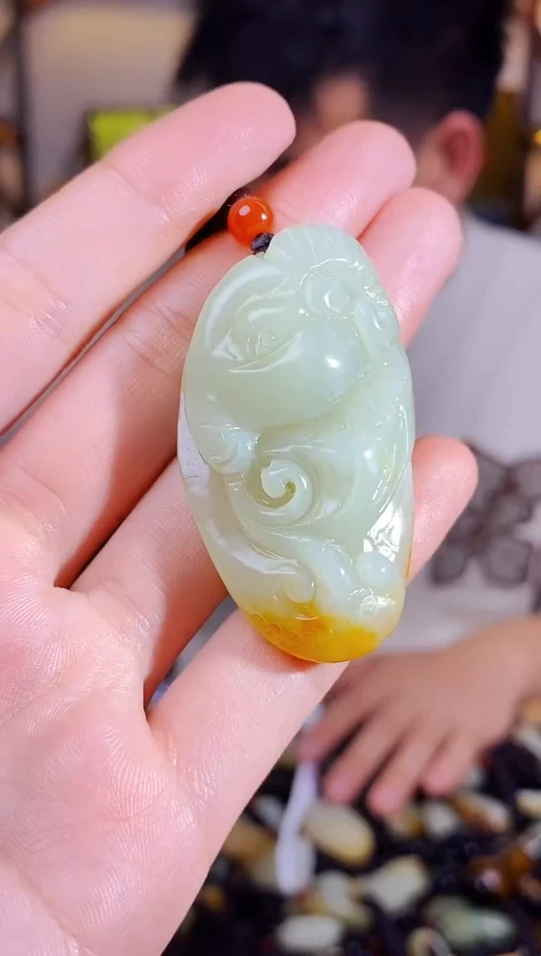 【闪购商品】和田玉颈饰未镶嵌1