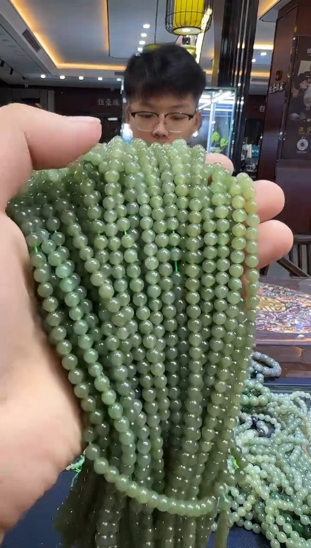 和田玉未镶嵌挂件【陆809】22 gx 多样性发其一