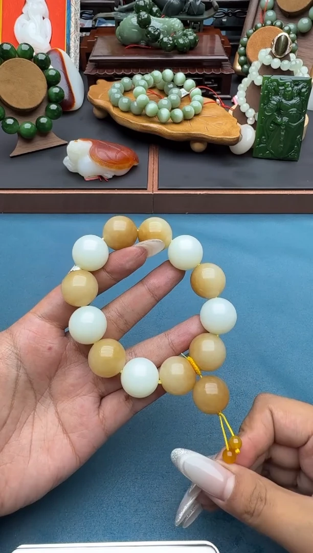 未镶嵌手串和田玉qmt18+