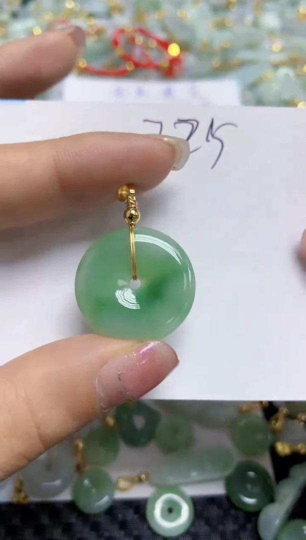 【闪购商品】翡翠颈饰合金   天然A货翡翠