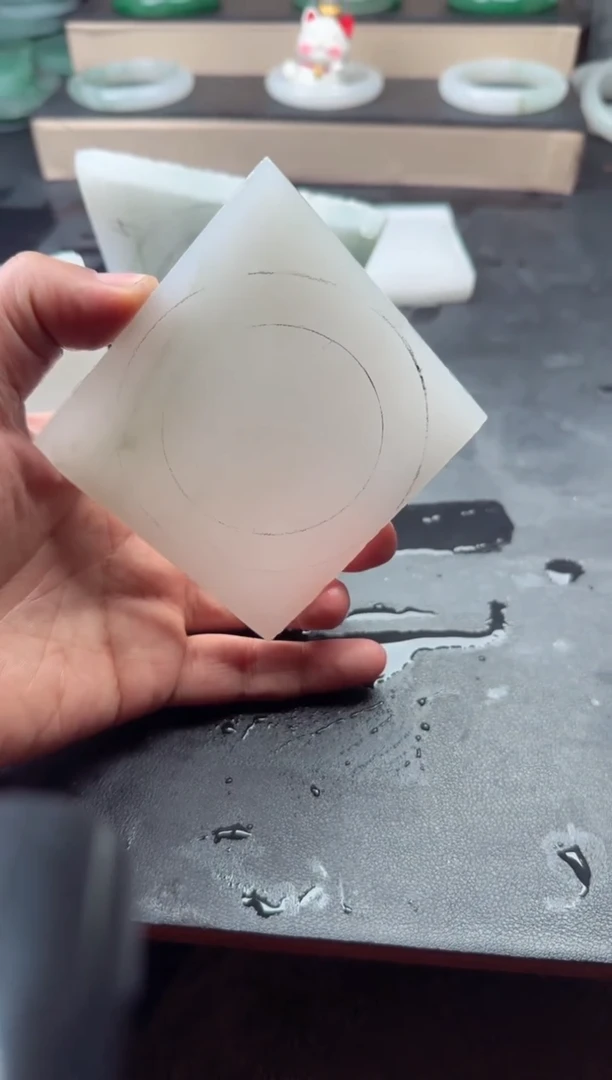 【闪购商品】定制石英质玉手镯