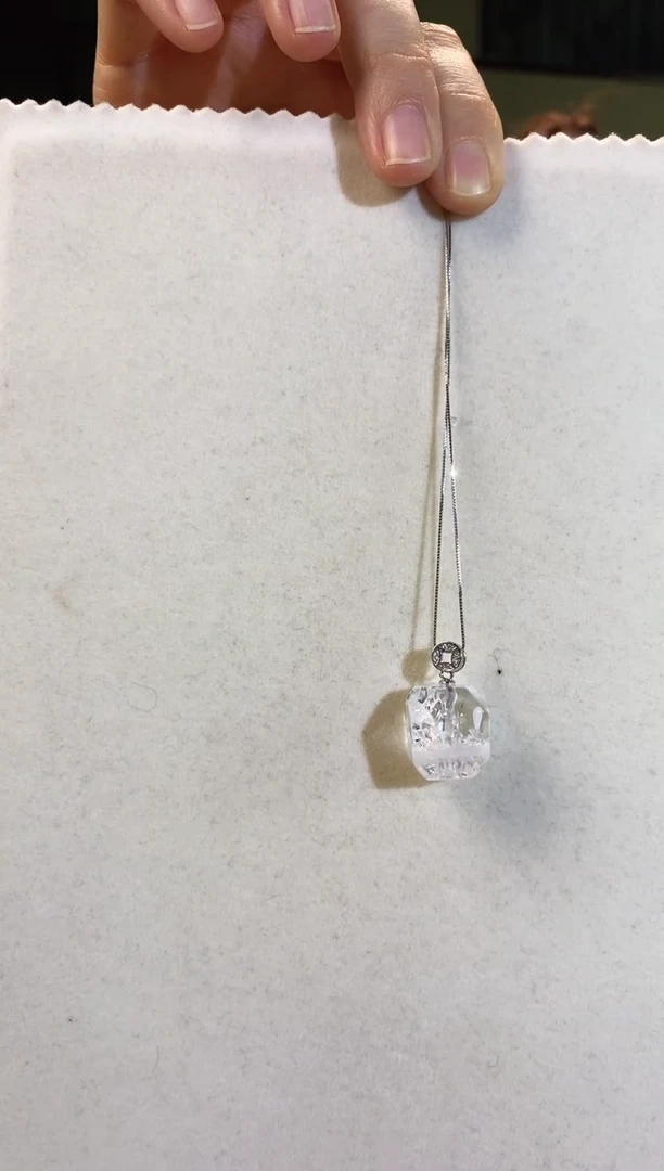 项链未镶嵌水晶白幽灵冰块 彩虹光 毕业