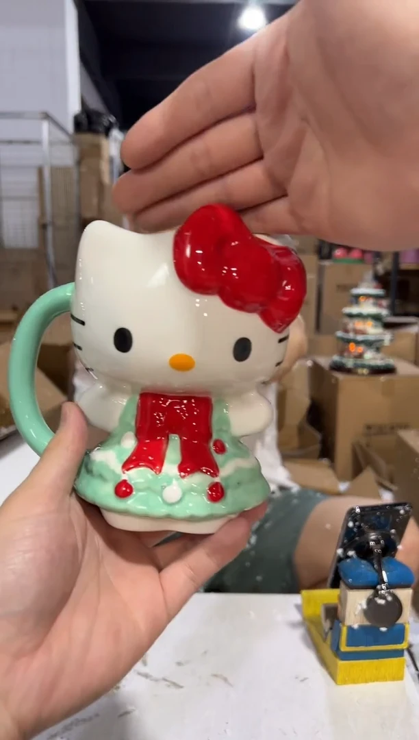 瓷片圣诞绿色裙子kt全身杯