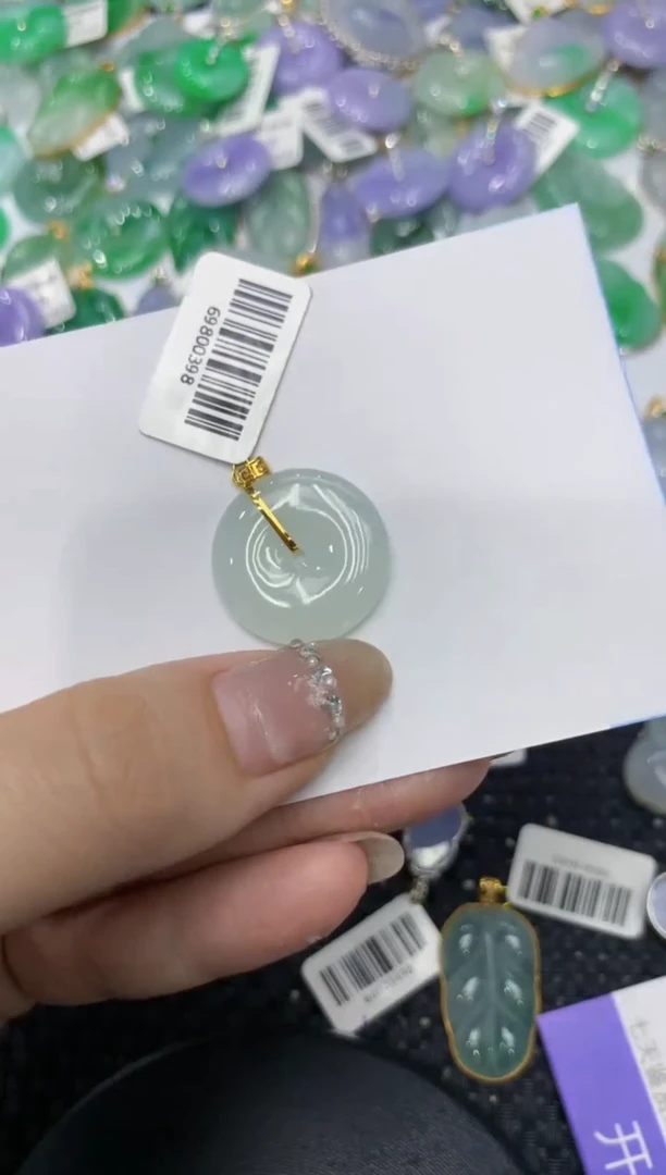 【闪购商品】翡翠颈饰18K金镶嵌222222222