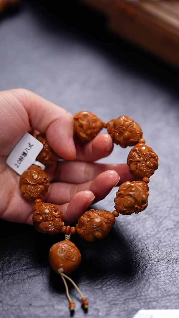 【闪购商品】橄榄核吊坠素核手串