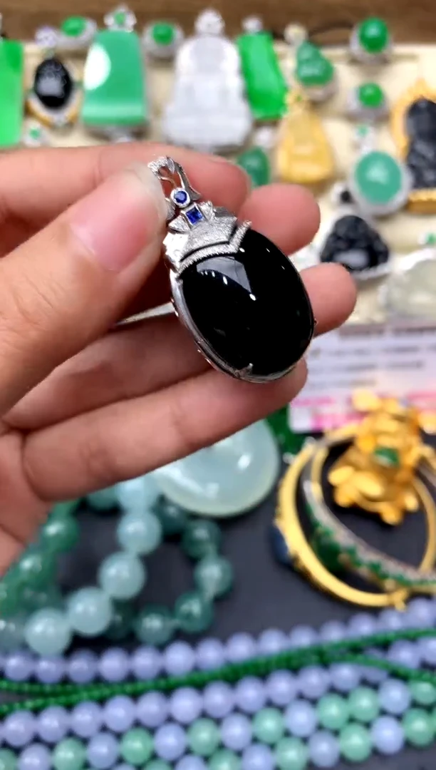 【闪购商品】翡翠颈饰18K金镶嵌273-中国好珍宝