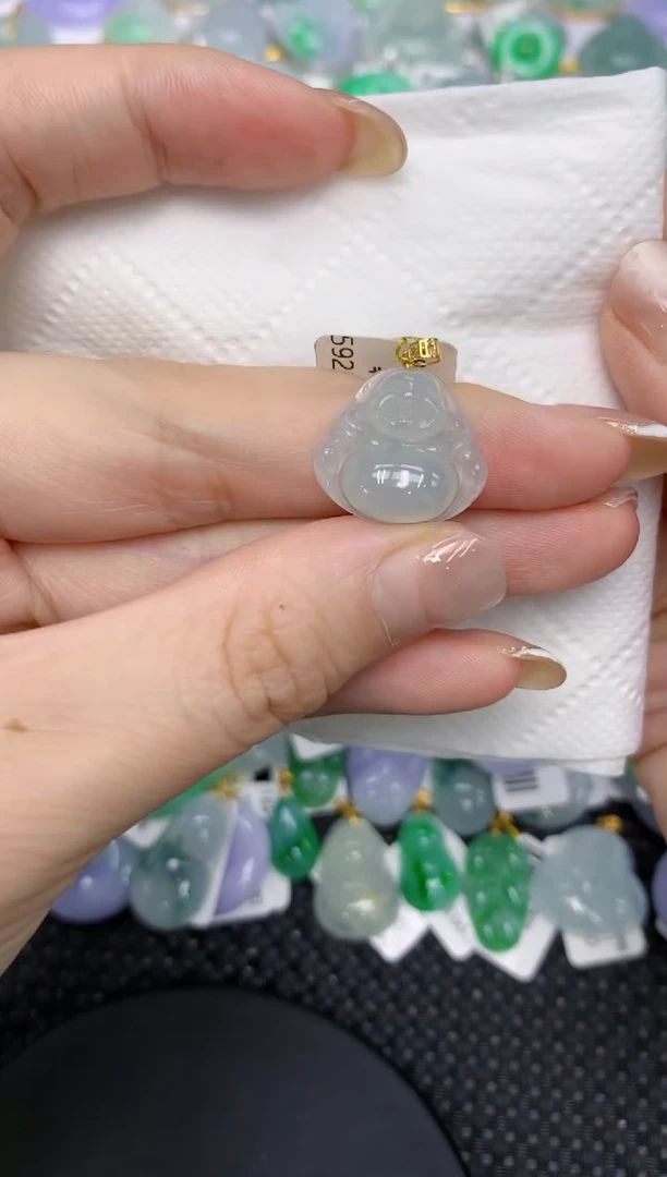 颈饰18K金镶嵌翡翠11111111