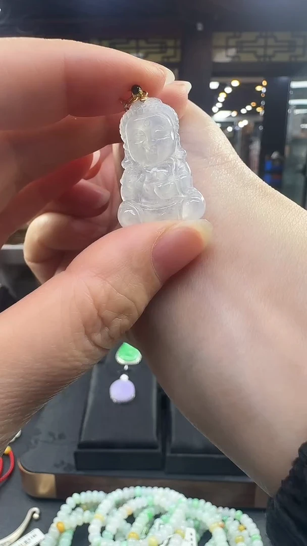 颈饰18K金镶嵌翡翠宝宝佛挂件