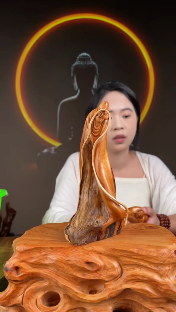 柏木（崖柏）手工摆件,先抢先得! 编号:325