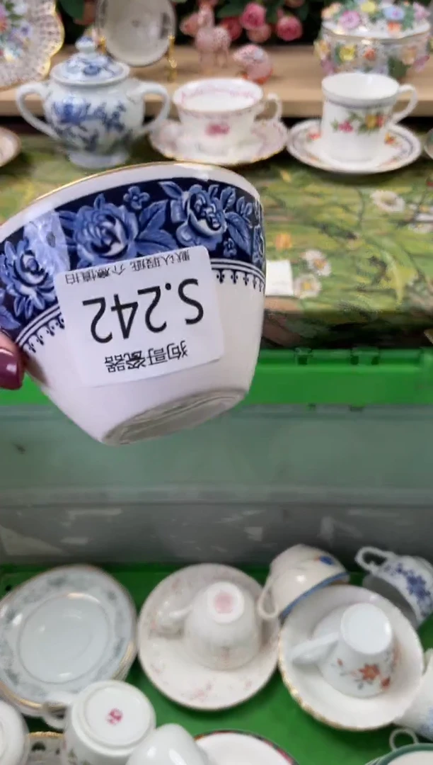瓷片小*姐242闪购库存默认一件默认微瑕慎拍