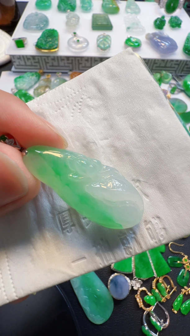 翡翠18K金镶嵌吊坠(不含链)3680