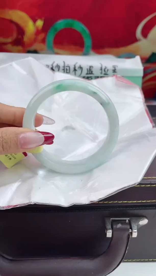 【闪购商品】翡翠手镯未镶嵌11翡翠手镯