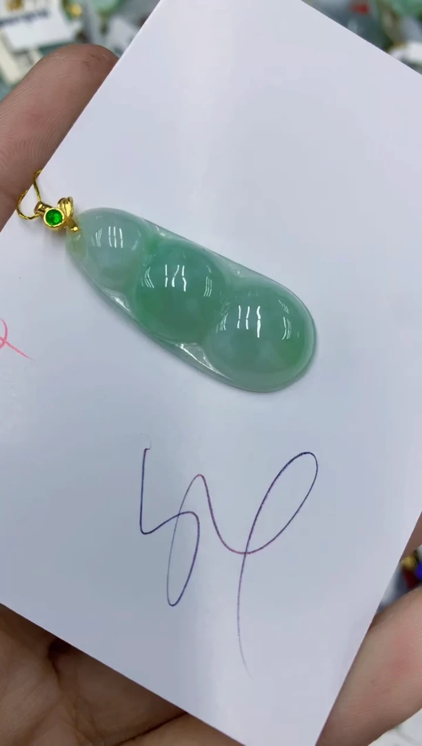 颈饰未镶嵌翡翠11111111111