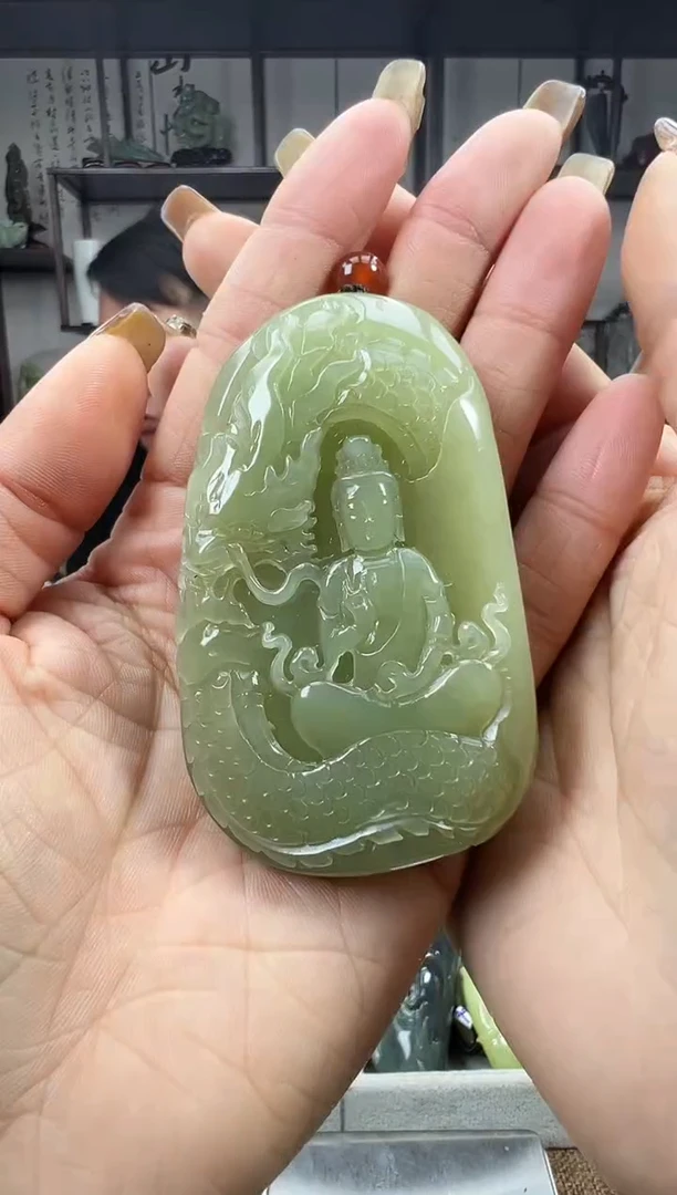 未镶嵌和田玉把件1