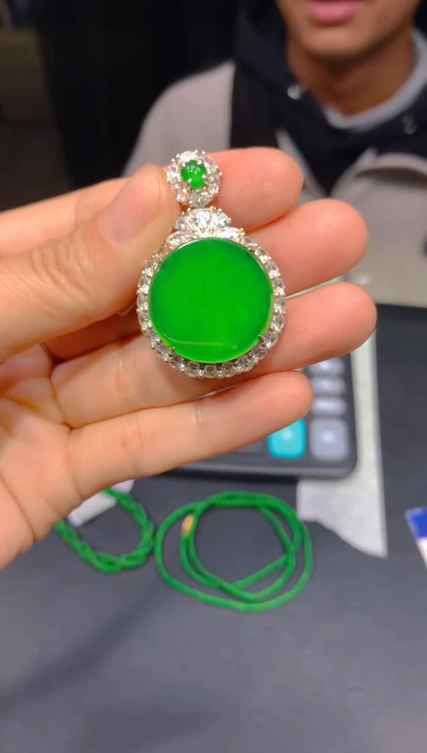 【闪购商品】定制翡翠未镶嵌82多样性发货（发其一）
