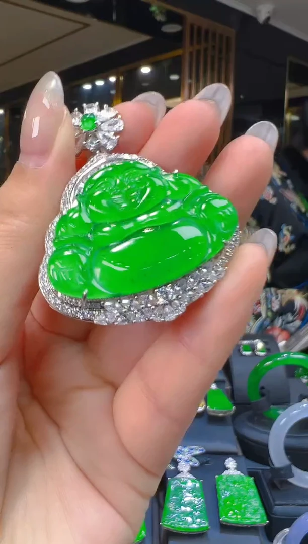 吊坠(赠链)银S925镶嵌翡翠117(多样性发货发其一)