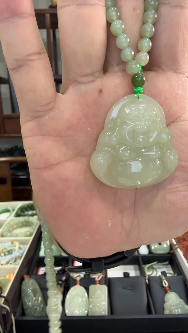 和田玉未镶嵌挂件吊坠